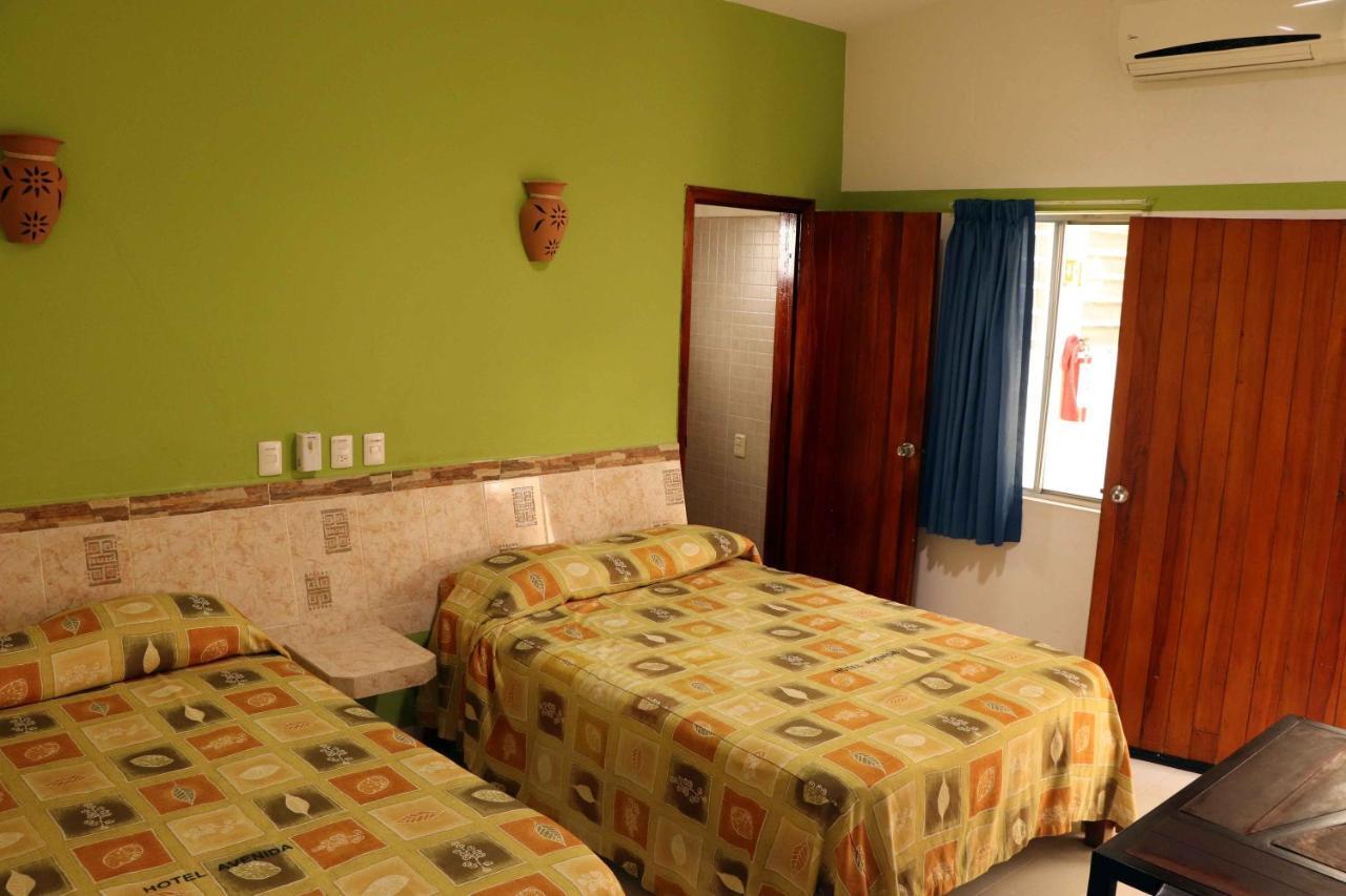 Hotel Quinta Santa Elena Palenque Eksteriør billede